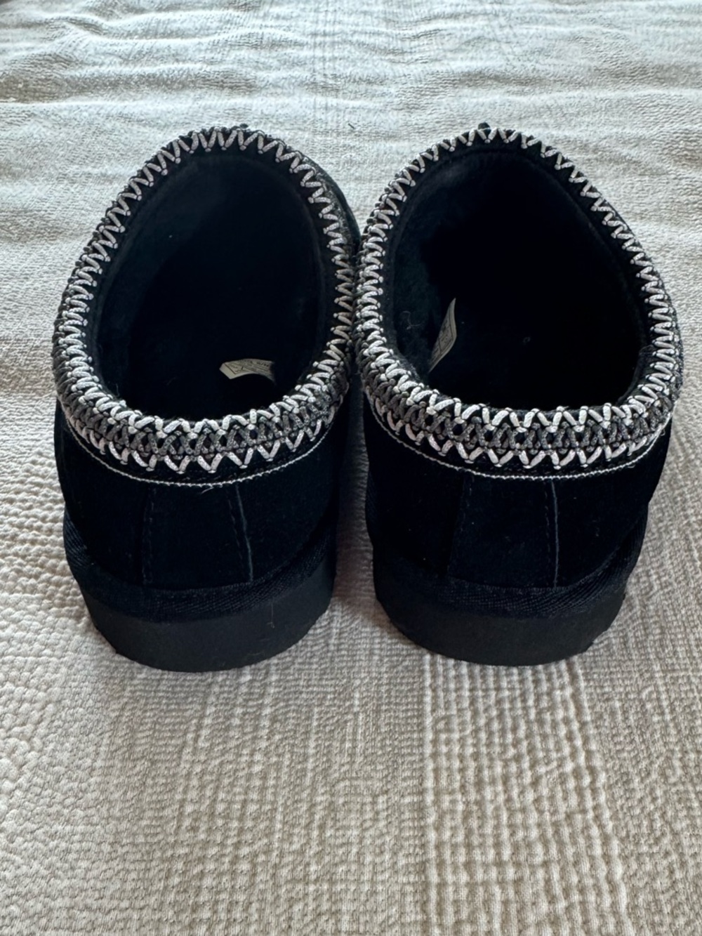 UGG Tasman suede Black Slip-On Suede clogs - Picture 4 of 8